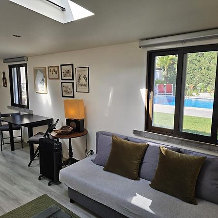 Charming Cozy Studio With Garden & Pool Кашкайш Екстериор снимка